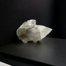 Load image into Gallery viewer, Apophyllite with chalcedony