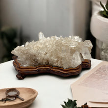 Load image into Gallery viewer, Himalayan Quartz with wooden stand