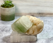 Load image into Gallery viewer, Green Apophyllite and Stilbite