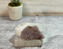 Load image into Gallery viewer, Amethyst