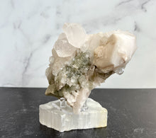 Load image into Gallery viewer, Himalayan Quartz